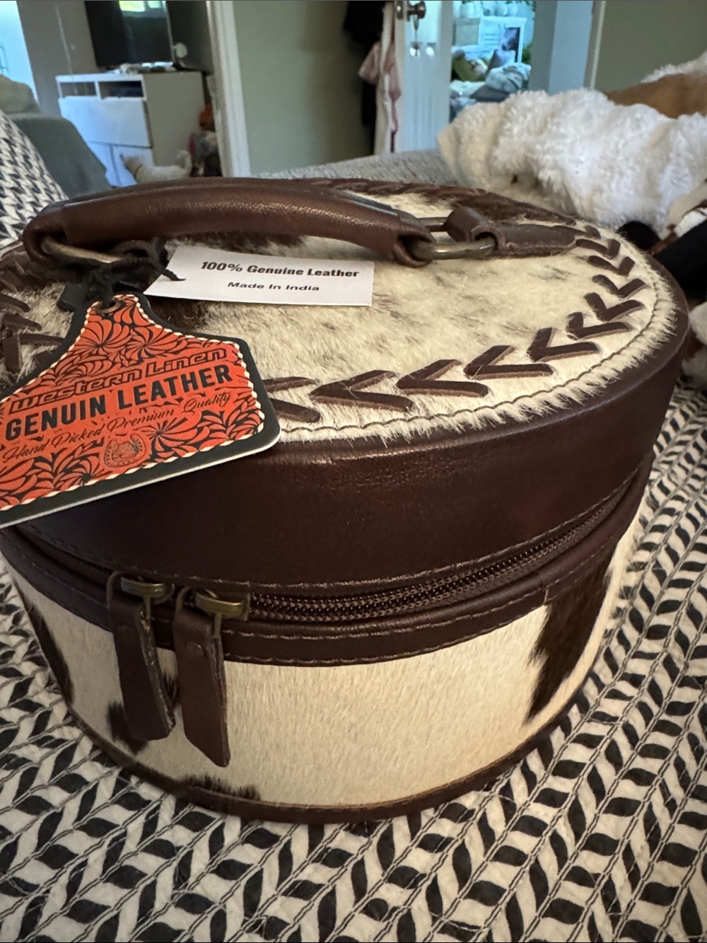 Western linen Brown and White Genuine Leather 2 story jewelry case